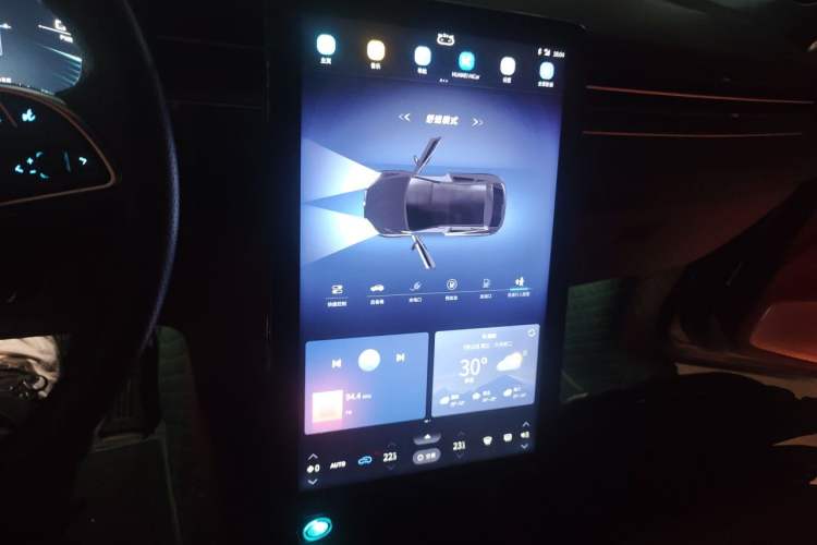 Used SERES SF5 2021 Huawei Smart Selection Four-Wheel Drive Edition Audio And AC Panel
