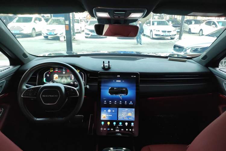 Used SERES SF5 2021 Huawei Smart Selection Four-Wheel Drive Edition Center Console