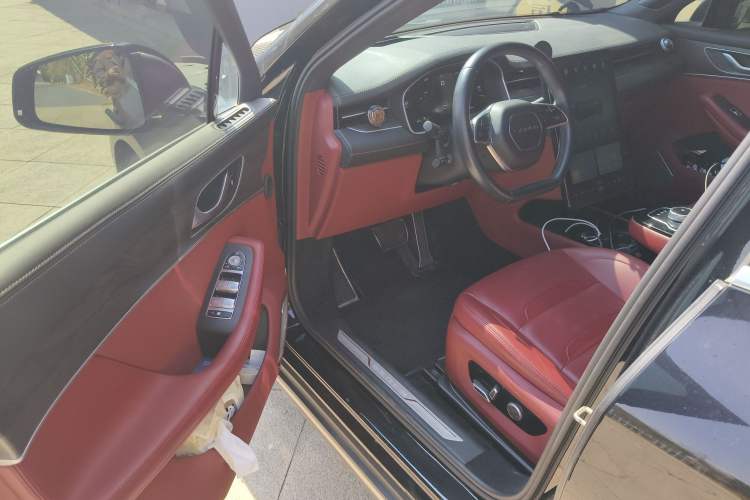Used SERES SF5 2021 Huawei Smart Selection Four-Wheel Drive Edition Driver Seat