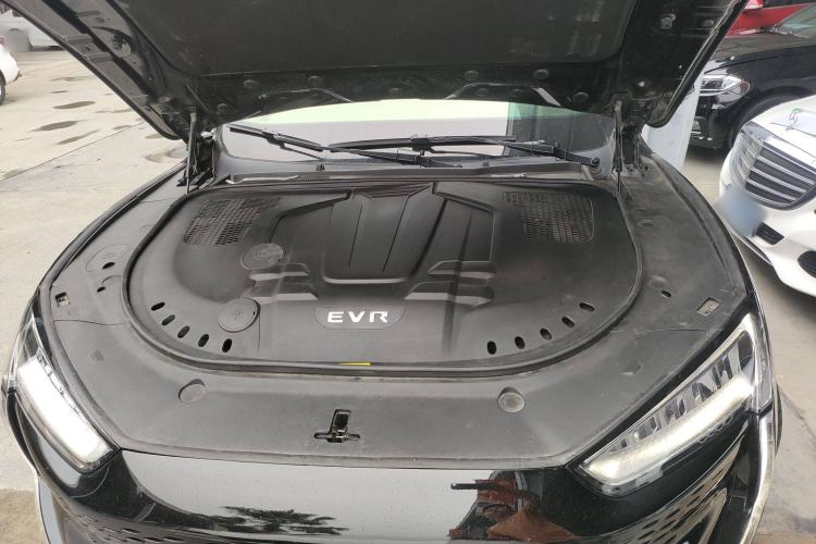 Used SERES SF5 2021 Four-Wheel Drive Freedom Expedition Edition Engine Bay