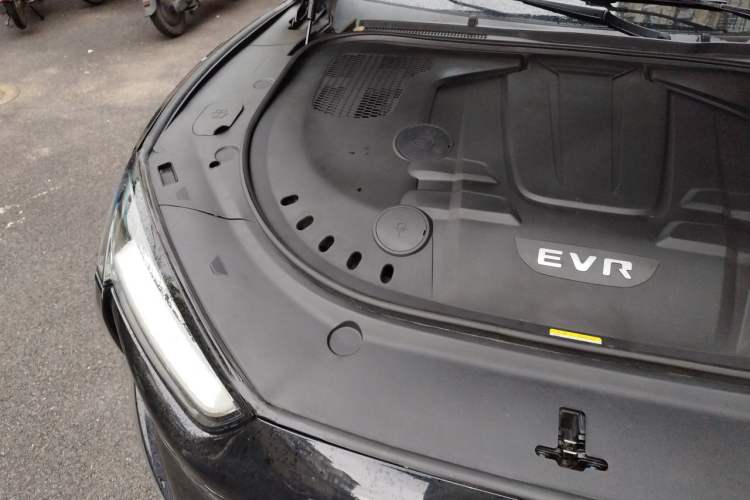 Used SERES SF5 2021 Four-Wheel Drive Freedom Expedition Edition Engine Bay Right