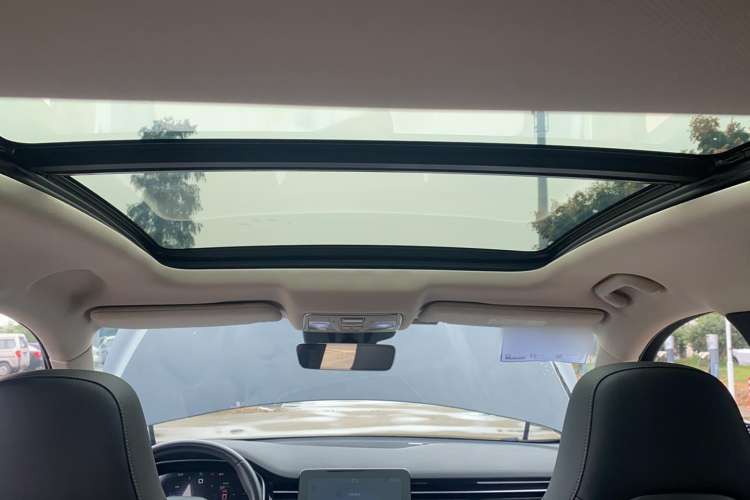 Used SERES SF5 2021 Huawei Smart Selection Four-Wheel Drive Edition Headliner