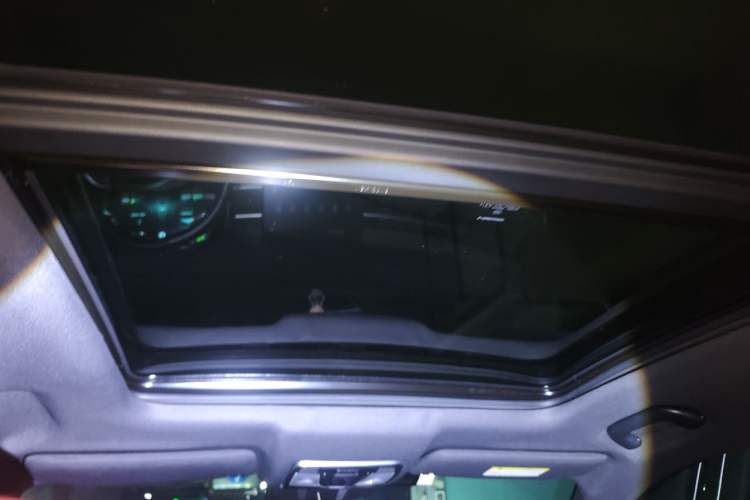 Used SERES SF5 2021 Huawei Smart Selection Four-Wheel Drive Edition Headliner