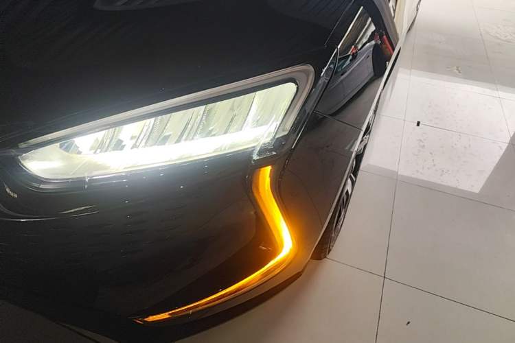 Used SERES SF5 2021 Four-Wheel Drive Freedom Expedition Edition Left Front Headlight