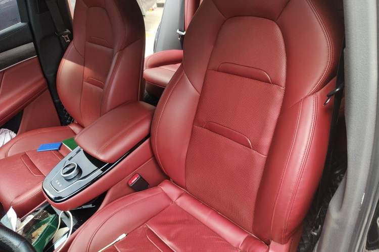 Used SERES SF5 2021 Huawei Smart Selection Four-Wheel Drive Edition Left Front Seat