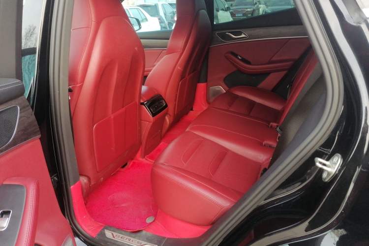 Used SERES SF5 2021 Four-Wheel Drive Freedom Expedition Edition Left Rear Seat
