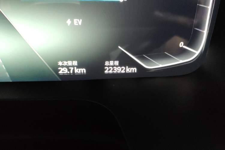 Used SERES SF5 2021 Huawei Smart Selection Four-Wheel Drive Edition Odometer Close Up