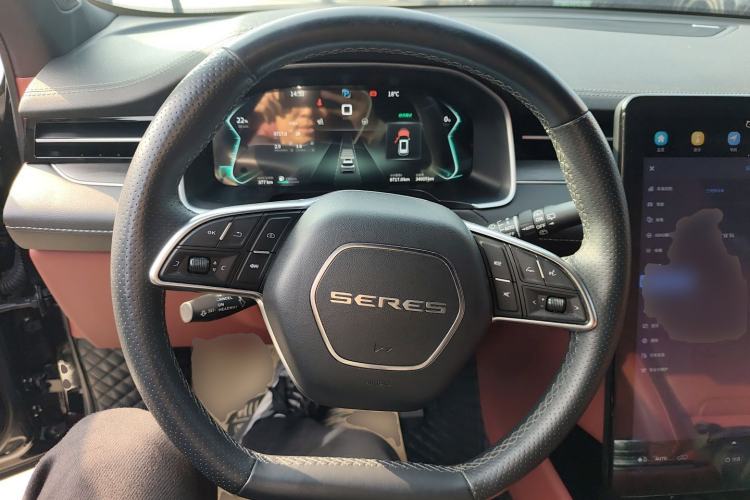 Used SERES SF5 2021 Huawei Smart Selection Four-Wheel Drive Edition Steering Wheel