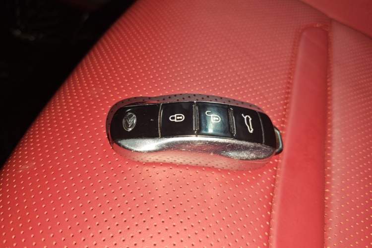 Used SERES SF5 2021 Huawei Smart Selection Four-Wheel Drive Edition Vehicle Key