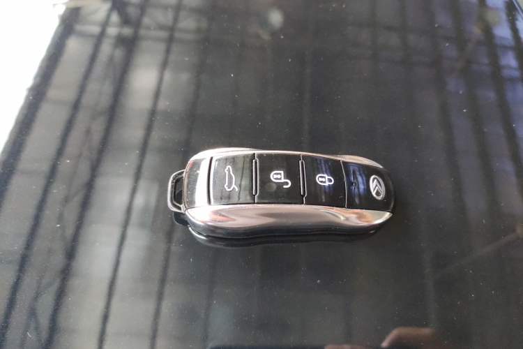 Used SERES SF5 2021 Huawei Smart Selection Four-Wheel Drive Edition Vehicle Key