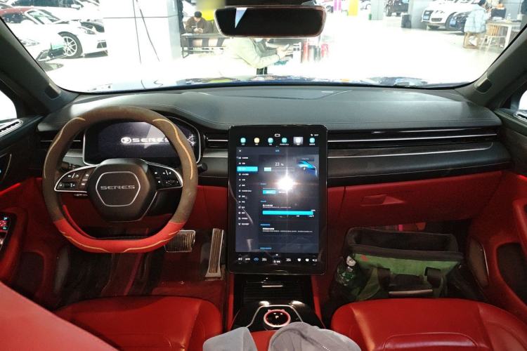 Used SERES SF5 2021 Huawei Smart Selection Four-Wheel Drive Edition Center Console