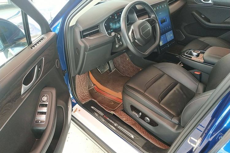 Used SERES SF5 2021 Four-Wheel Drive Freedom Expedition Edition Driver Seat