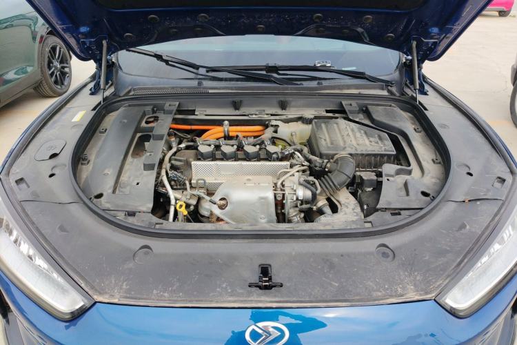 Used SERES SF5 2021 Four-Wheel Drive Freedom Expedition Edition Engine Bay