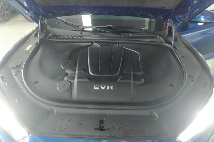 Used SERES SF5 2021 Huawei Smart Selection Four-Wheel Drive Edition Engine Bay