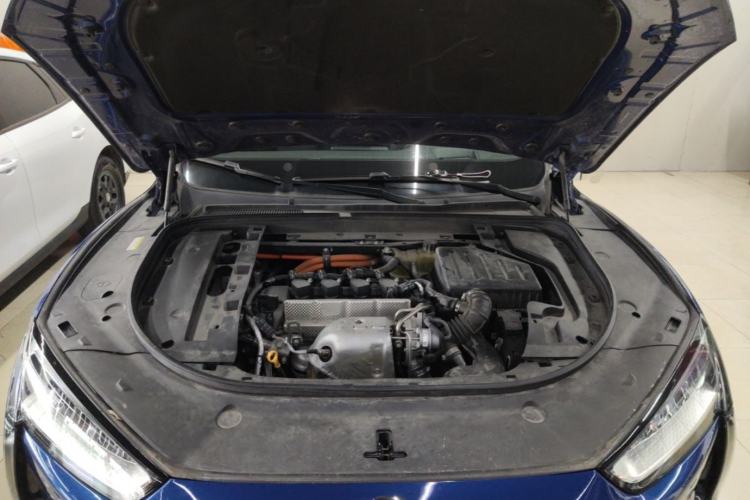 Used SERES SF5 2021 Huawei Smart Selection Four-Wheel Drive Edition Engine Bay