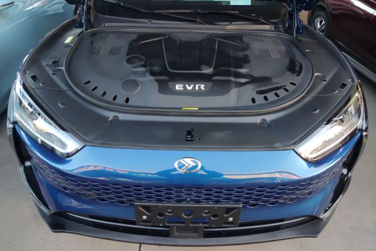 Used SERES SF5 2021 Four-Wheel Drive Freedom Expedition Edition Engine Bay