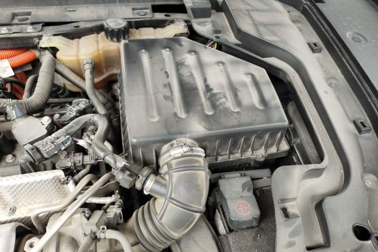 Used SERES SF5 2021 Four-Wheel Drive Freedom Expedition Edition Engine Bay Left