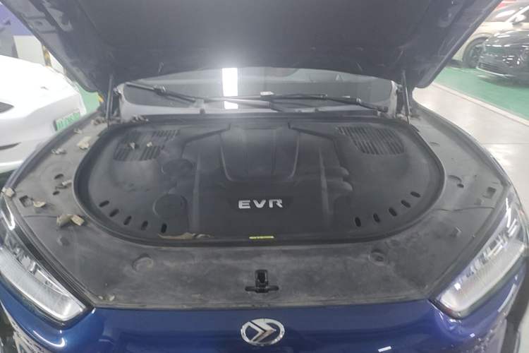 Used SERES SF5 2021 Four-Wheel Drive Freedom Expedition Edition Engine Bay