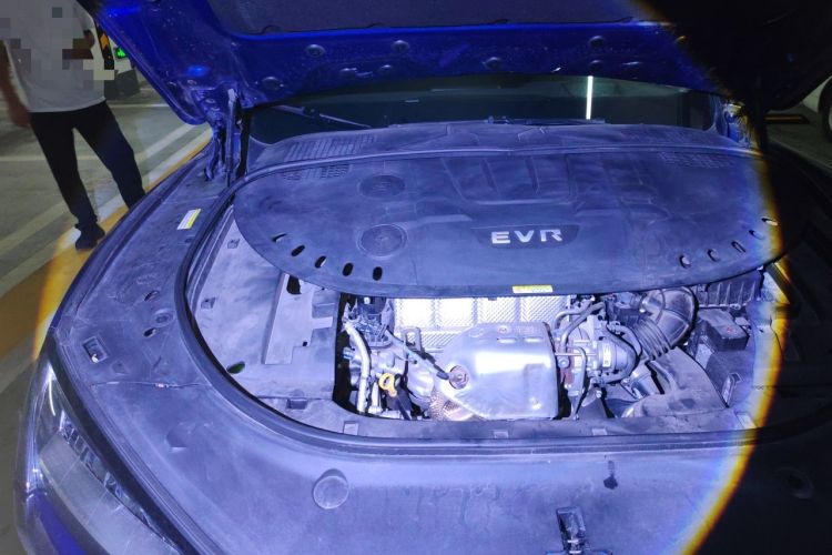 Used SERES SF5 2021 Four-Wheel Drive Freedom Expedition Edition Engine Bay Right
