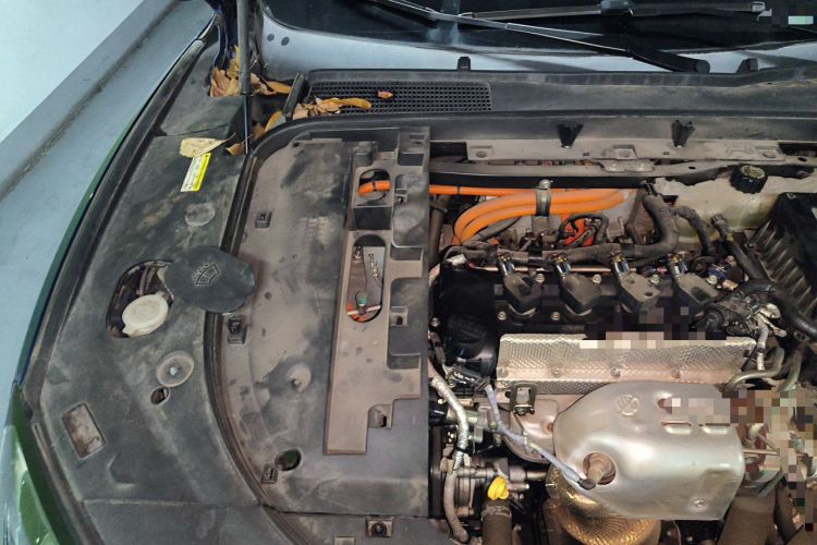 Used SERES SF5 2021 Four-Wheel Drive Freedom Expedition Edition Engine Bay Right