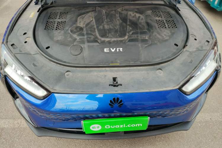 Used SERES SF5 2021 Huawei Smart Selection Four-Wheel Drive Edition Engine Bay