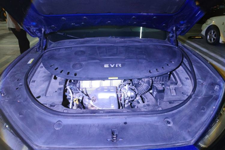 Used SERES SF5 2021 Four-Wheel Drive Freedom Expedition Edition Engine Bay