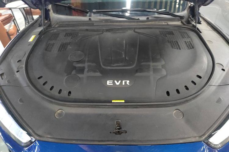 Used SERES SF5 2021 Four-Wheel Drive Freedom Expedition Edition Engine Bay