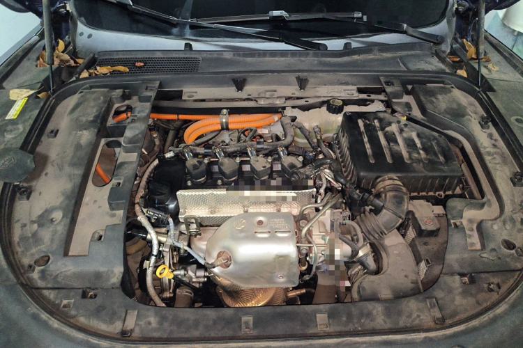 Used SERES SF5 2021 Four-Wheel Drive Freedom Expedition Edition Engine Bay