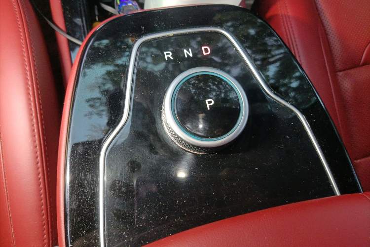 Used SERES SF5 2021 Huawei Smart Selection Four-Wheel Drive Edition Gear Lever