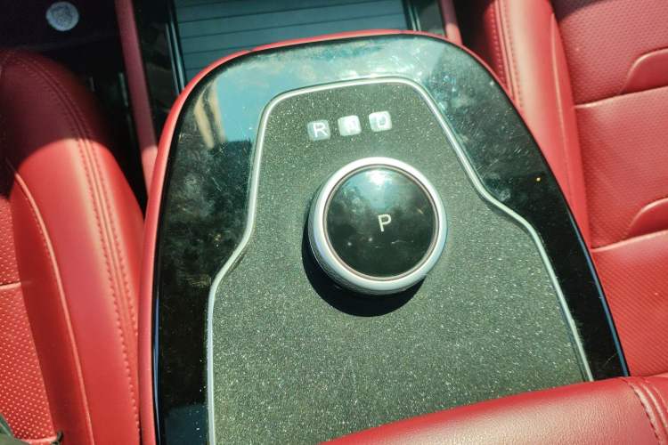 Used SERES SF5 2021 Huawei Smart Selection Four-Wheel Drive Edition Gear Lever