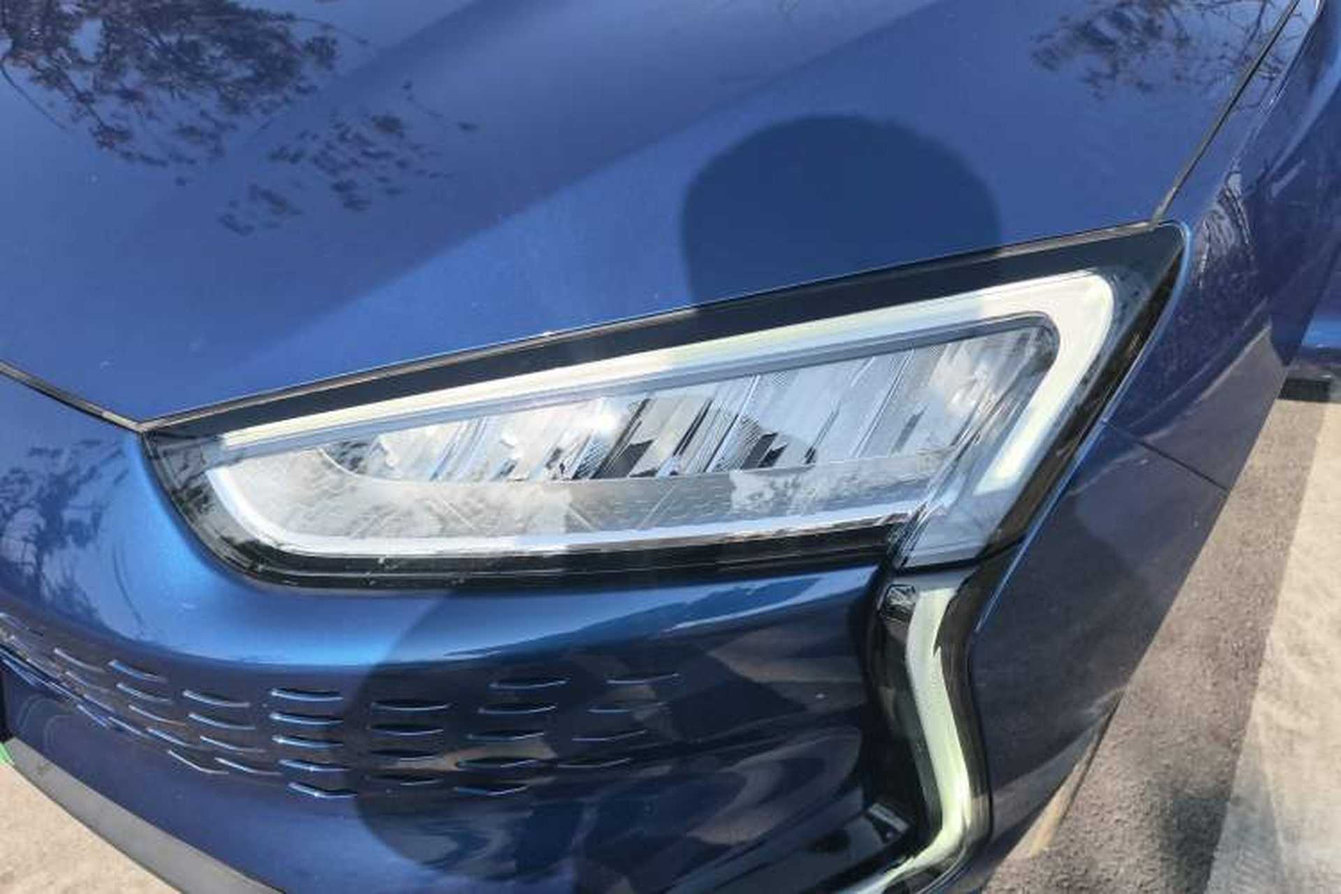 Used SERES SF5 2021 Huawei Smart Selection Four-Wheel Drive Edition Left Front Headlight