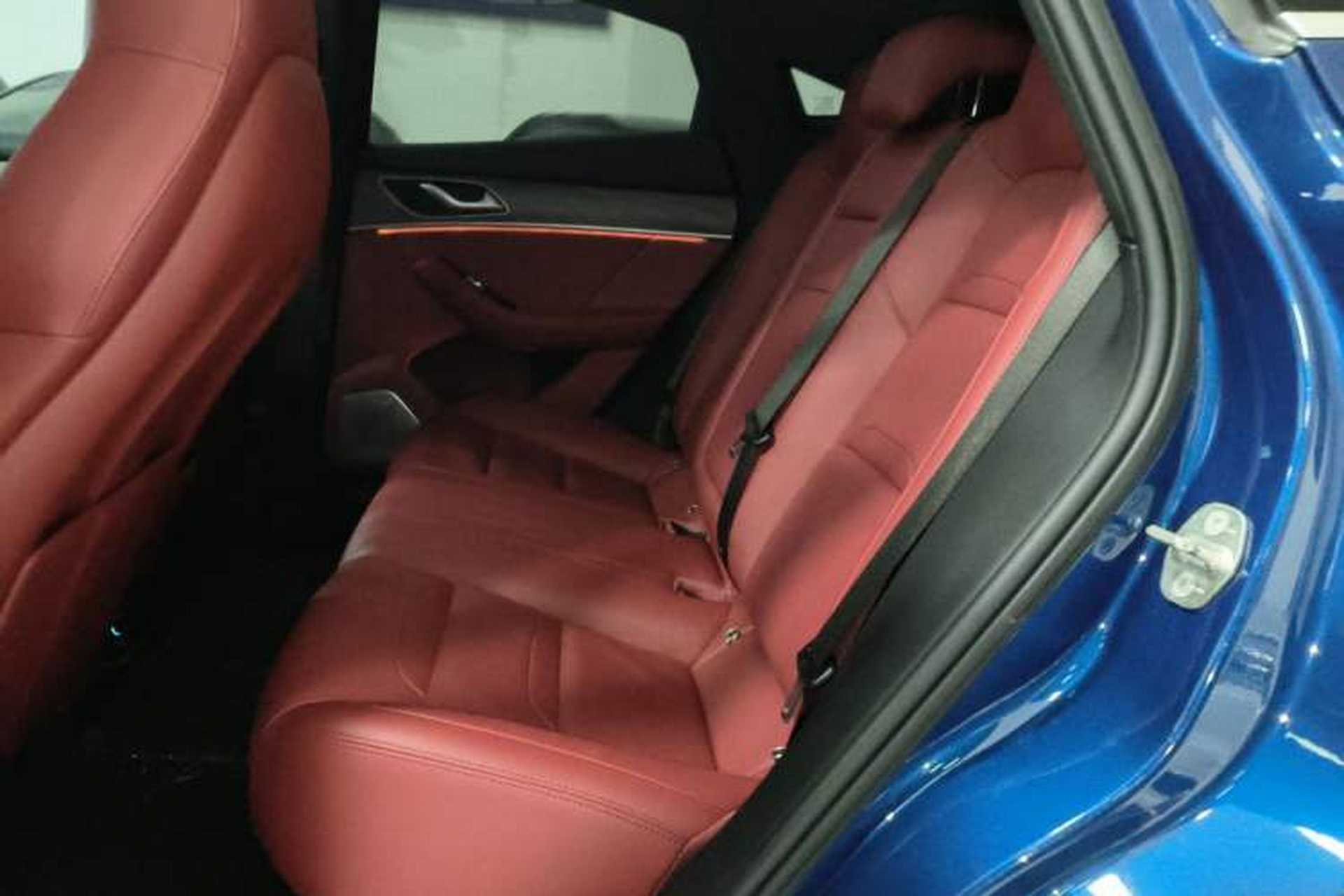 Used SERES SF5 2021 Four-Wheel Drive Freedom Expedition Edition Left Rear Seat