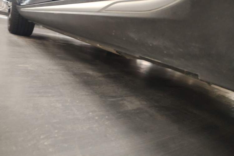 Used SERES SF5 2021 Huawei Smart Selection Four-Wheel Drive Edition Left Side Sill
