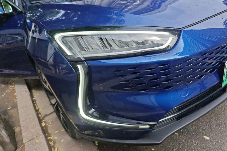 Used SERES SF5 2021 Four-Wheel Drive Freedom Expedition Edition Right Front Headlight