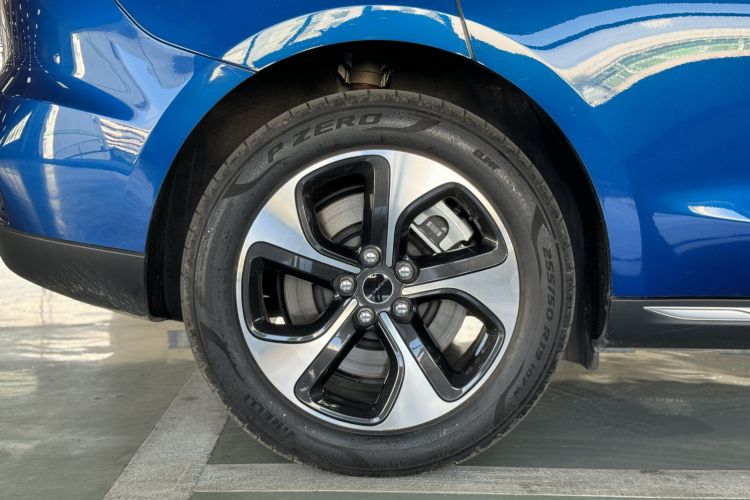 Used SERES SF5 2021 Huawei Smart Selection Four-Wheel Drive Edition Right Rear Wheel Hub