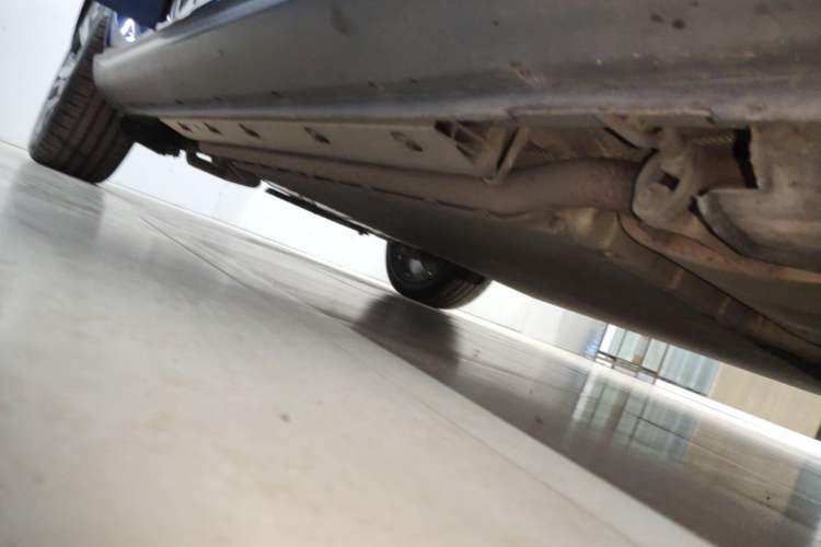 Used SERES SF5 2021 Huawei Smart Selection Four-Wheel Drive Edition Right Side Sill