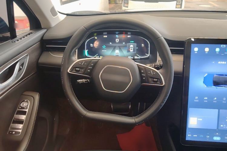 Used SERES SF5 2021 Four-Wheel Drive Freedom Expedition Edition Steering Wheel