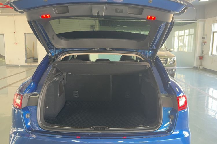 Used SERES SF5 2021 Huawei Smart Selection Four-Wheel Drive Edition Trunk