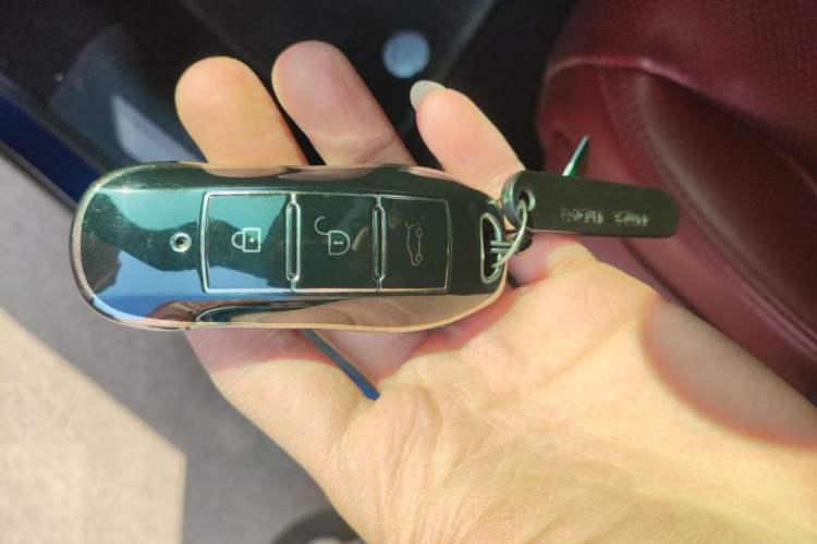 Used SERES SF5 2021 Huawei Smart Selection Four-Wheel Drive Edition Vehicle Key