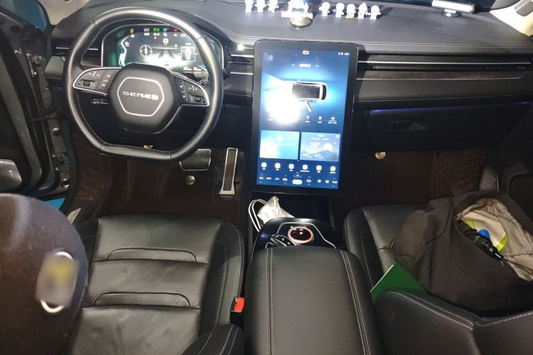 Used SERES SF5 2021 Huawei Smart Selection Four-Wheel Drive Edition Center Console