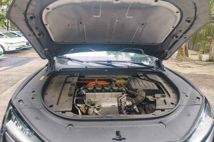 Used SERES SF5 2021 Huawei Smart Selection Four-Wheel Drive Edition Engine Bay