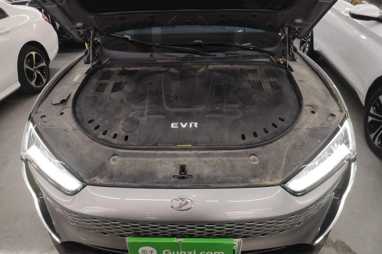 Used SERES SF5 2021 Four-Wheel Drive Freedom Expedition Edition Engine Bay