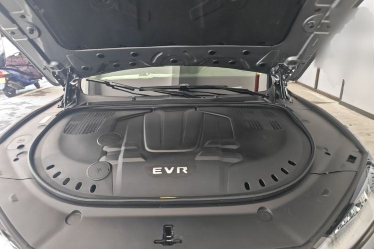 Used SERES SF5 2021 Four-Wheel Drive Freedom Expedition Edition Engine Bay