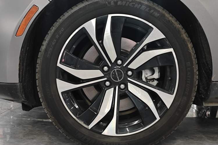 Used SERES SF5 2021 Huawei Smart Selection Four-Wheel Drive Edition Exterior 5