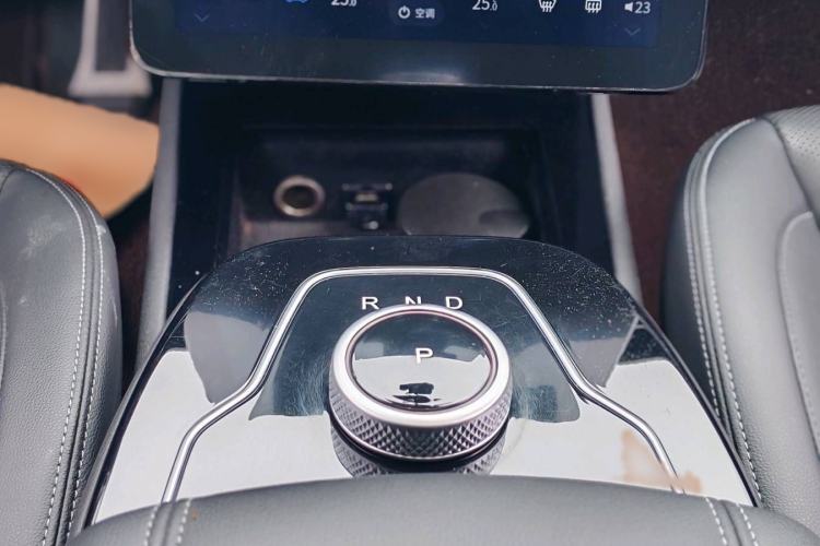 Used SERES SF5 2021 Huawei Smart Selection Four-Wheel Drive Edition Gear Lever