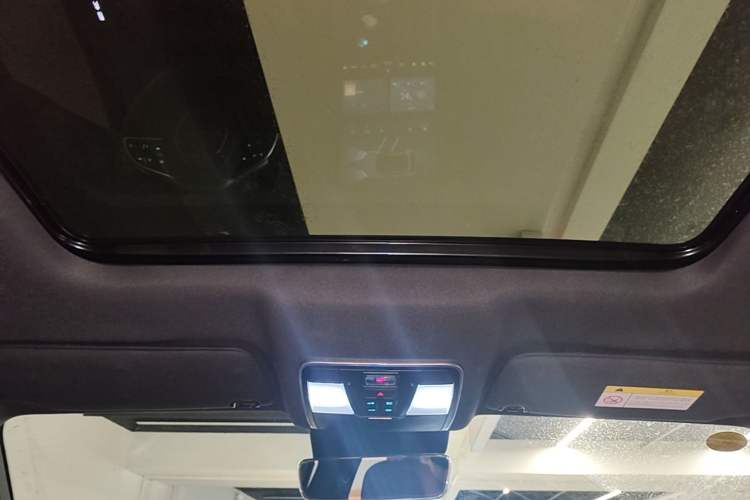 Used SERES SF5 2021 Huawei Smart Selection Four-Wheel Drive Edition Headliner