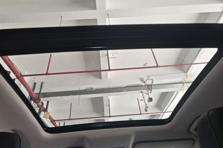 Used SERES SF5 2021 Four-Wheel Drive Freedom Expedition Edition Headliner