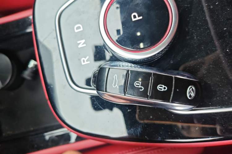 Used SERES SF5 2021 Huawei Smart Selection Four-Wheel Drive Edition Interior 1