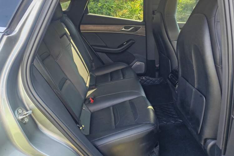 Used SERES SF5 2021 Four-Wheel Drive Freedom Expedition Edition Interior 5