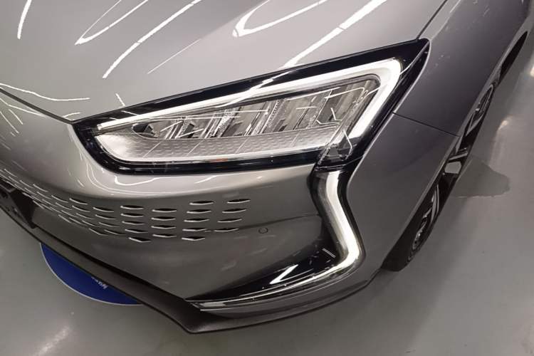 Used SERES SF5 2021 Four-Wheel Drive Freedom Expedition Edition Left Front Headlight